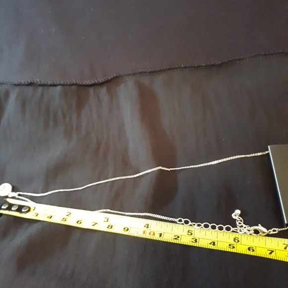 Reitmans necklace (Swarovski crystal embellishment) NWT - Picture 4 of 10